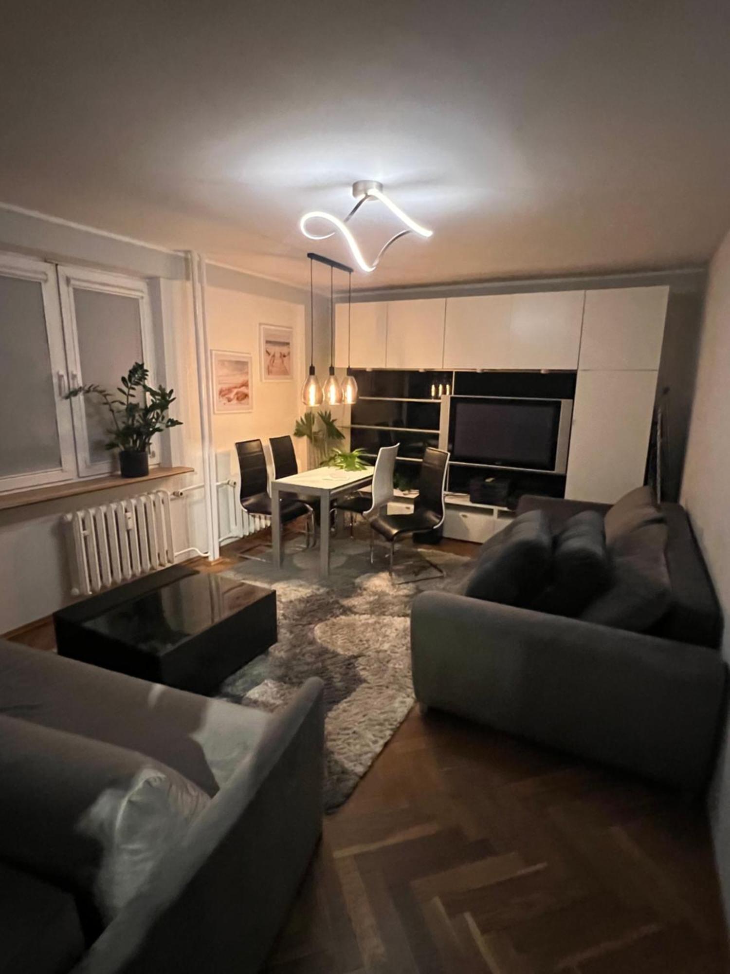 Uroczy Apartament - 索波特 外观 照片